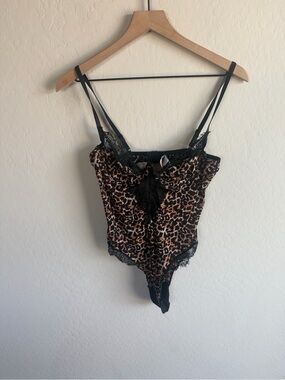 Cosmopolitan Leopard Lace Bodysuit Lingerie Size L Baddie Festival Concert